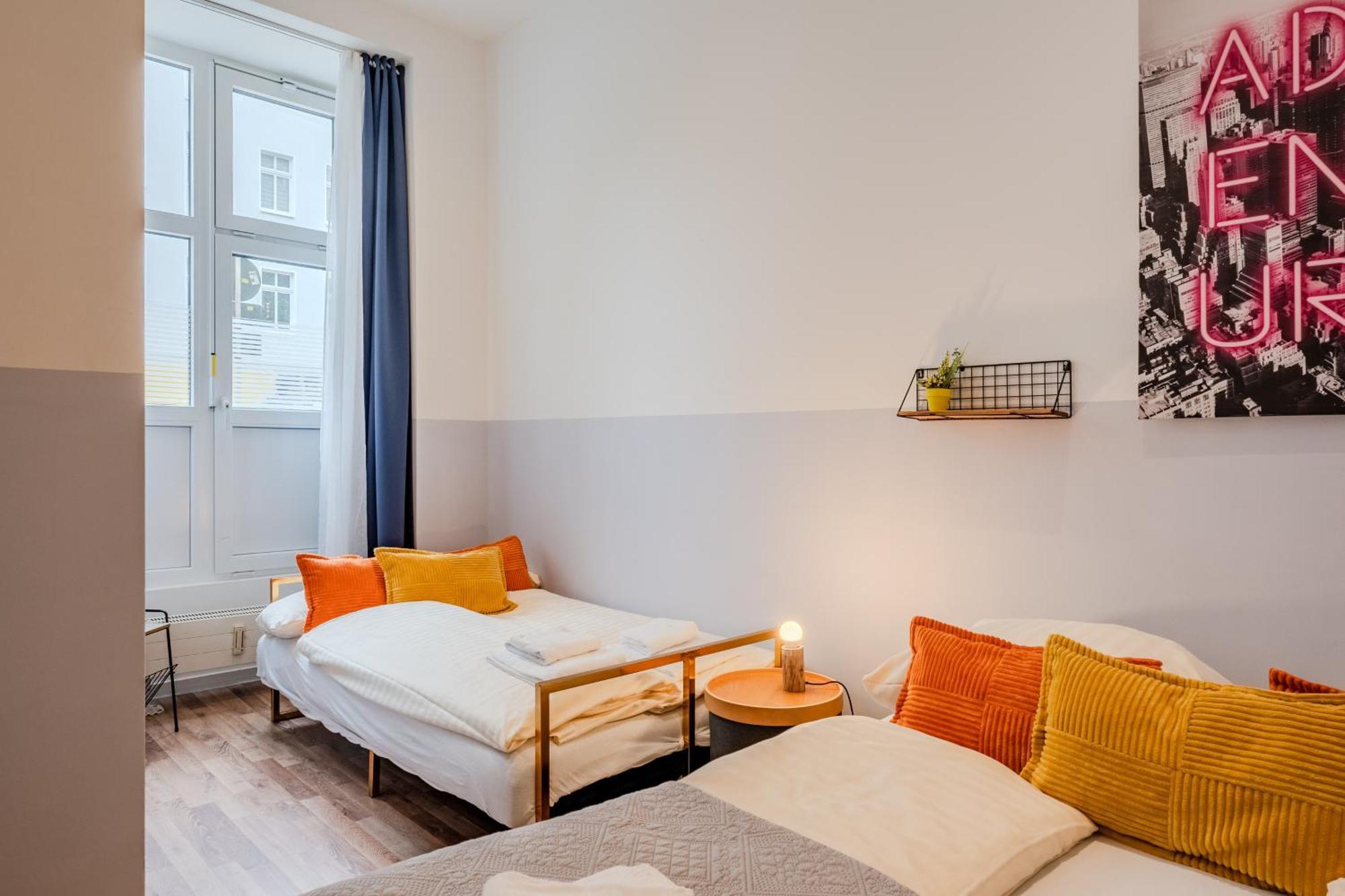 Appartamento Spacious, 3 Flat With Gym & Play Area Berlino